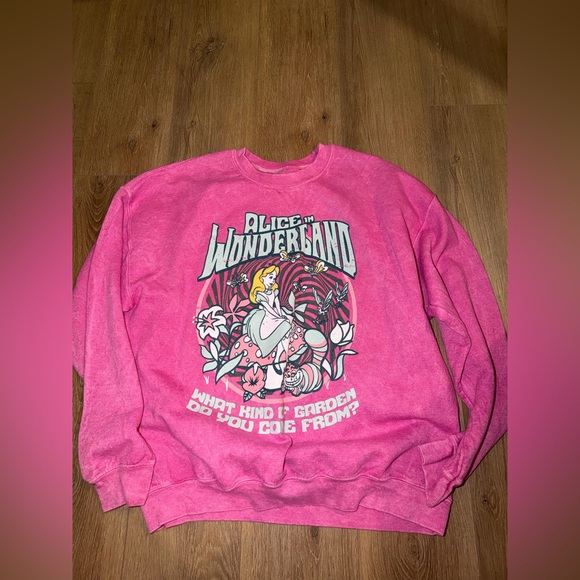 Disney Alice & Wonderland Pink Fleece Top - Picture 1 of 4